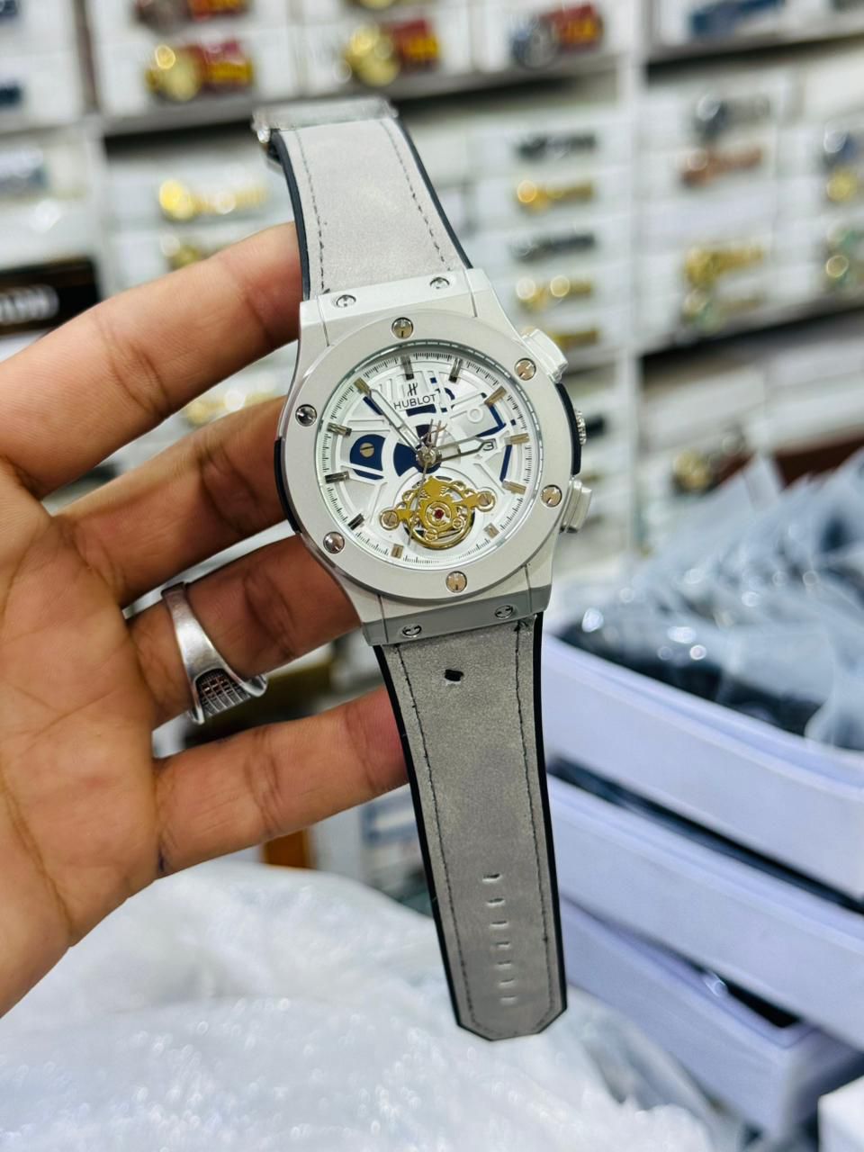Luxury Automatic Mechanical Watch With Skeleton Dial - Black Strap